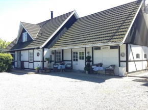  Piccobello Bed & Breakfast Valløby Køge  Кёге